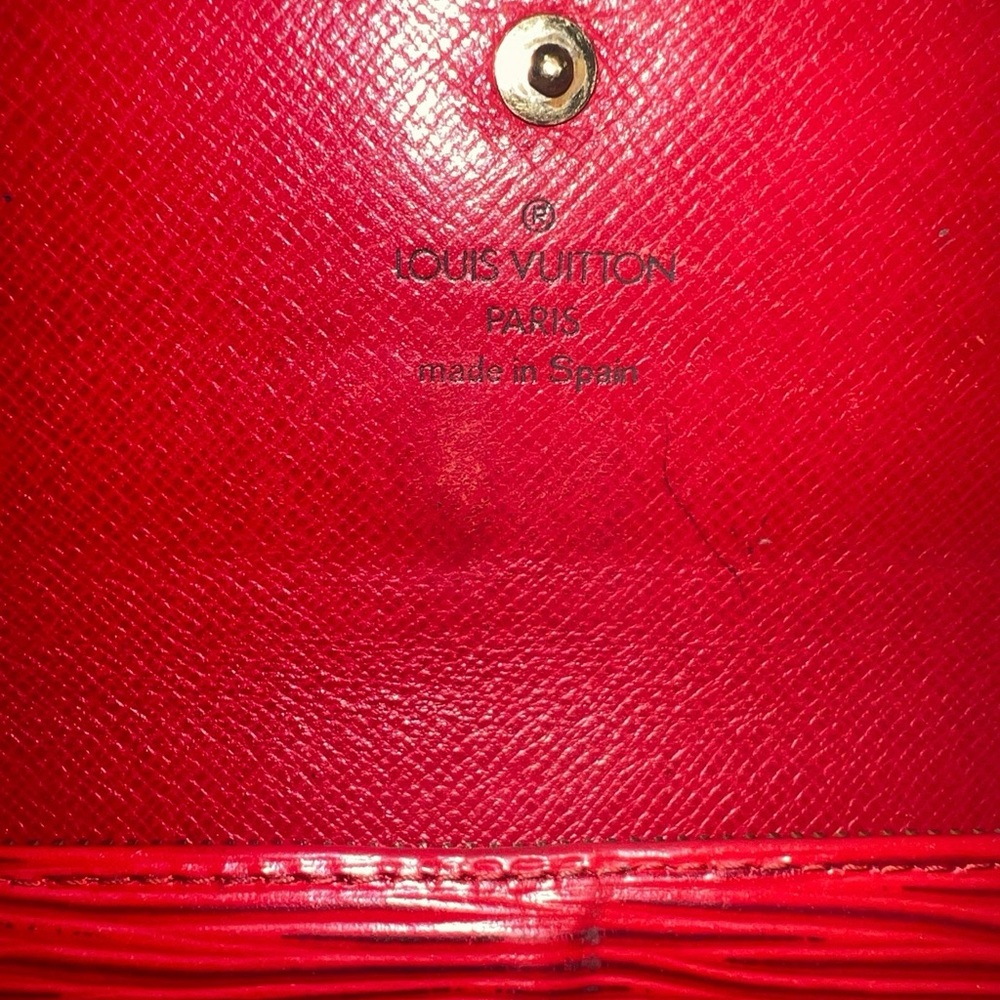 Louis Vuitton Red Epi Leather Clutch wallet EUC 71/2”x4” - Picture 9 of 13